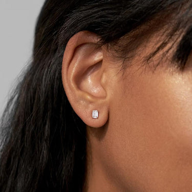 Solitaire Emerald Diamond Earring in Four Prong Setting - Le Bezel