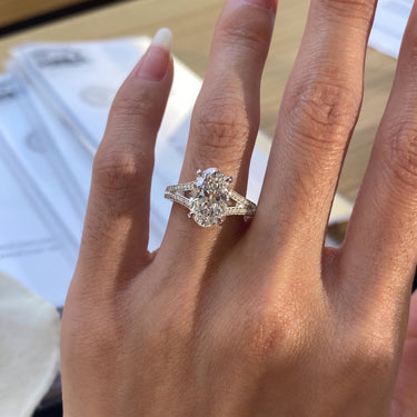 Oval Cut Lab Grown Diamond Split-Shank Full Pavé Engagement Ring