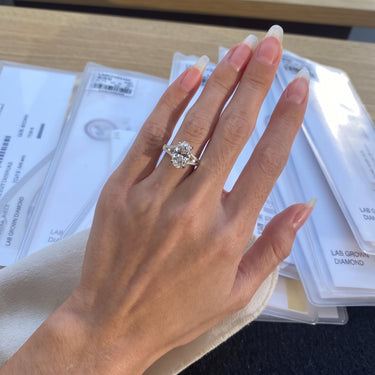 Oval Cut Lab Grown Diamond Split-Shank Full Pavé Engagement Ring
