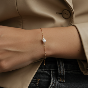 Solitaire Emerald Diamond Bracelet in Four Prong Setting - Le Bezel 