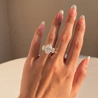 Oval Cut Diamond Three Stone Engagement Ring With Oval Side Stones