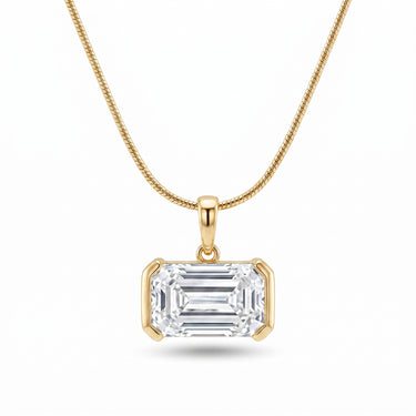 Bezel Setting Snake Chain Emerald Cut Diamond Necklace