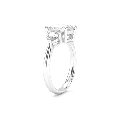 Amelie Three Stone Princess Cut Diamond Ring - Beyon Diamond