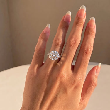 Round Cut Diamond Ring With Wide Pavé Band