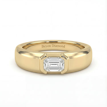 Half Bezel Emerald Diamond Men's Ring - Beyon Diamond