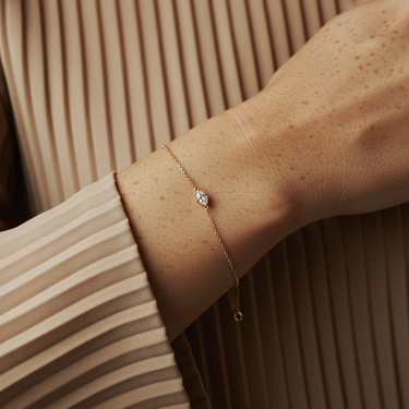 Solitaire Marquise Cut Diamond Bracelet in Four Prong Setting - Le Bezel 